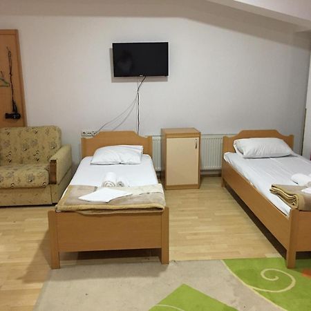 Hotel Diplomat Struga Luaran gambar