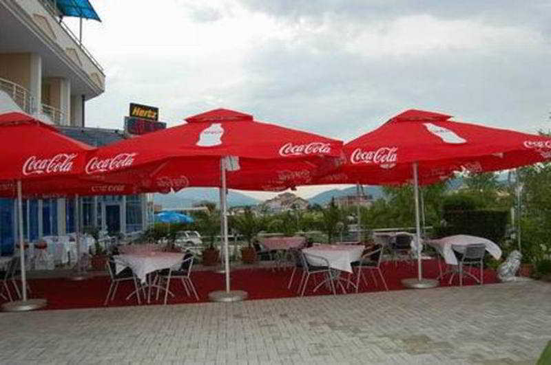 Hotel Diplomat Struga Luaran gambar