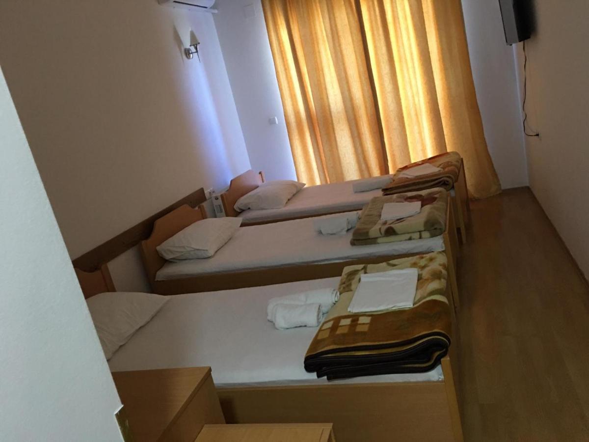 Hotel Diplomat Struga Luaran gambar