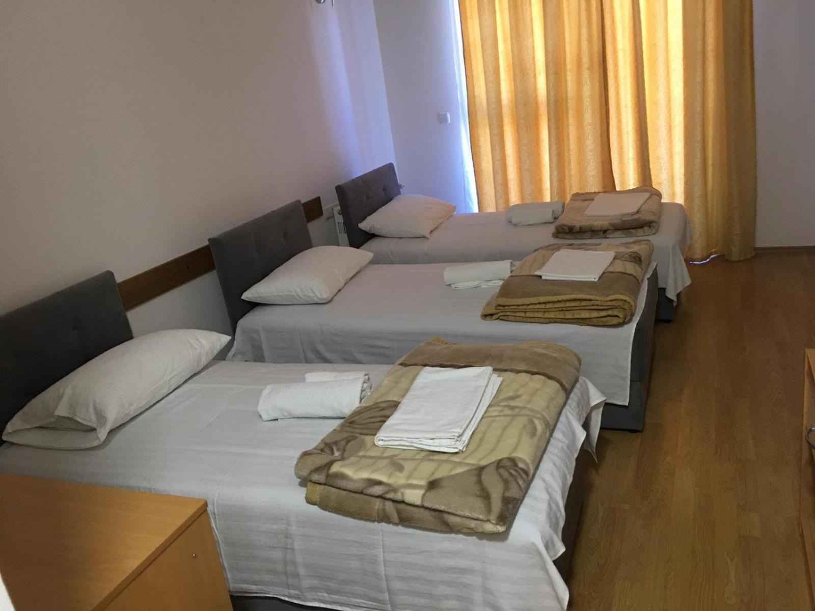 Hotel Diplomat Struga Luaran gambar