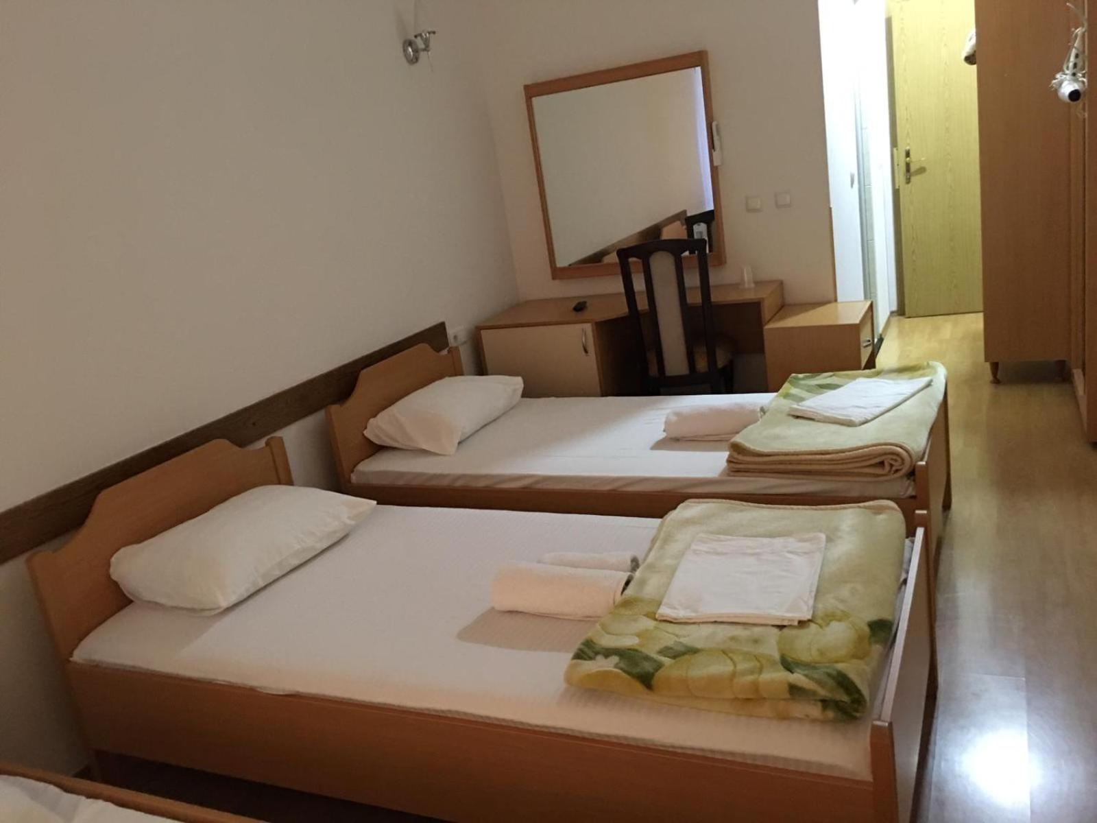 Hotel Diplomat Struga Luaran gambar