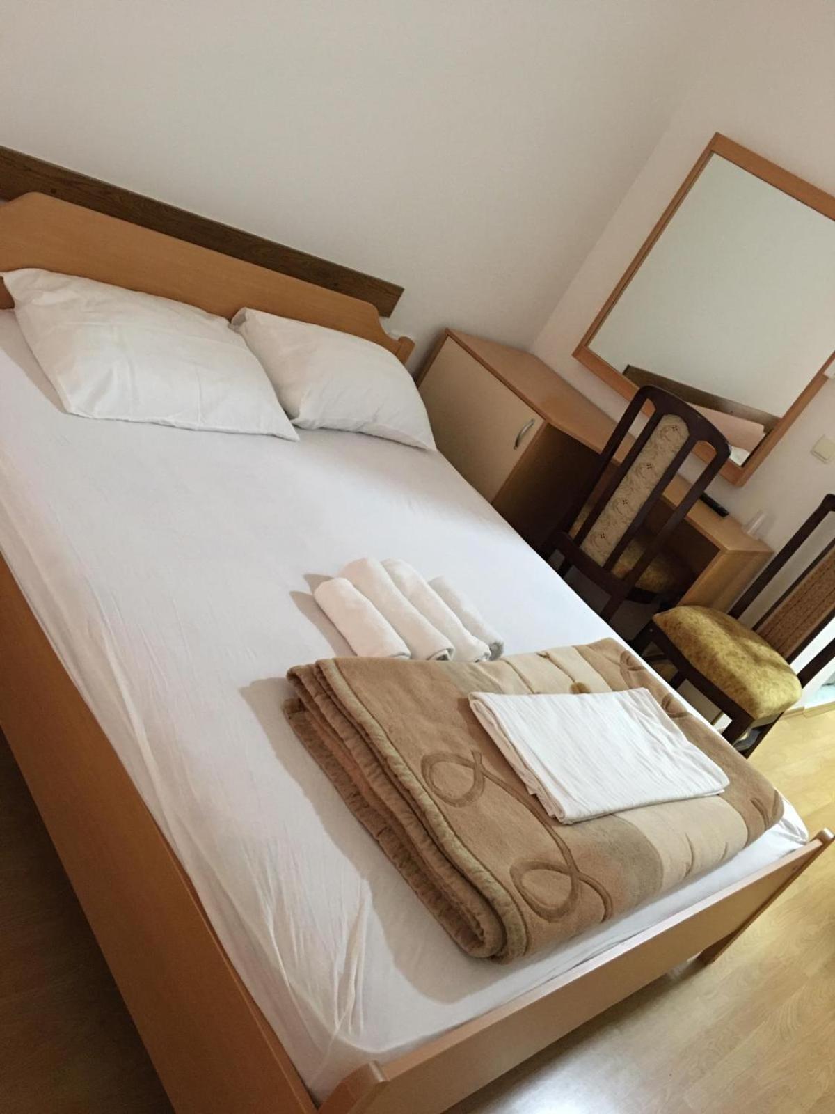 Hotel Diplomat Struga Luaran gambar